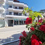 Chatzis Apartments