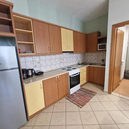 Apartment Chatzis