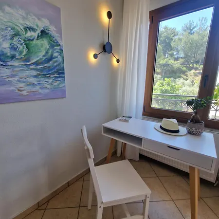 Apartman Chatzis *