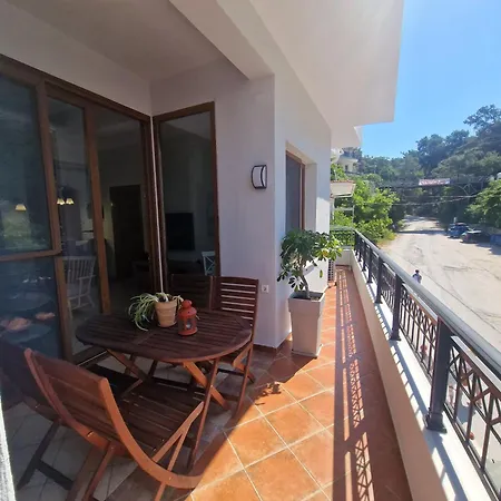 Chatzis Apartman
