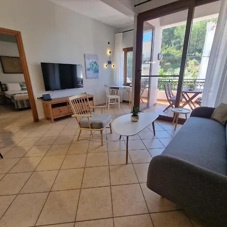 Apartment Chatzis *